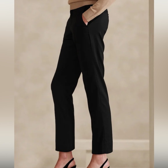 Banana Republic Black Women's Trousers - Picture 2 of 6